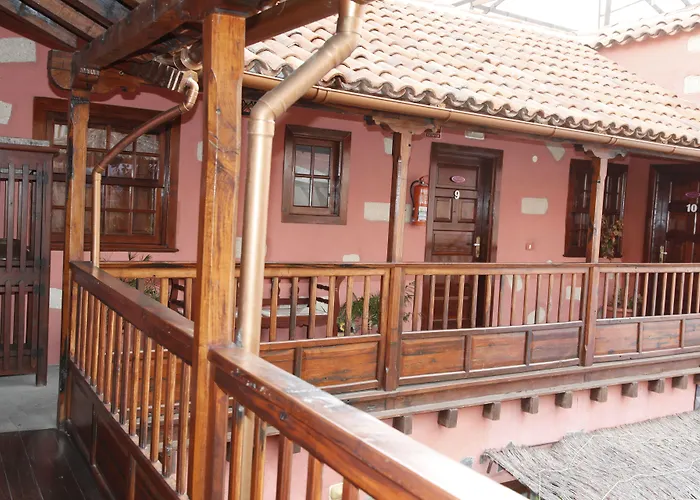 フォンダ セントラル 2* アデヘ