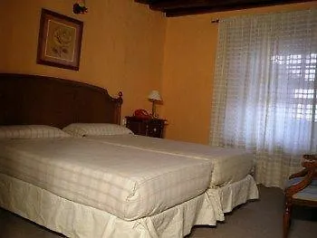 芳达中心酒店 2*