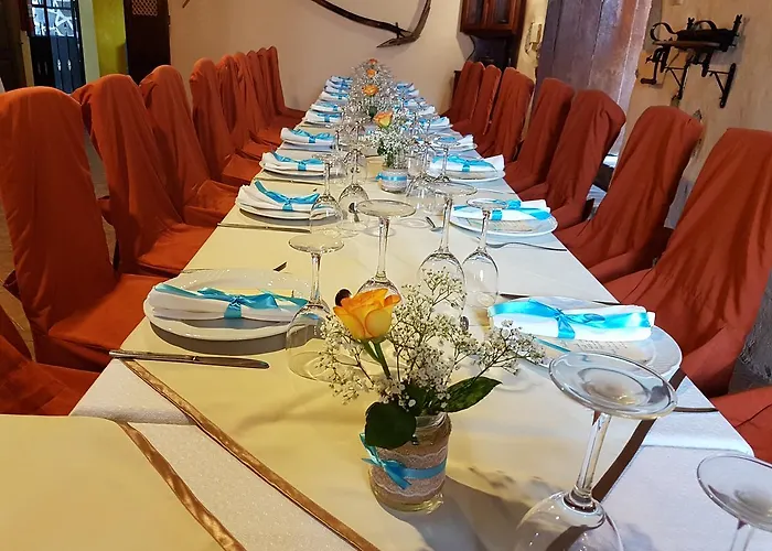 芳达中心酒店 2*